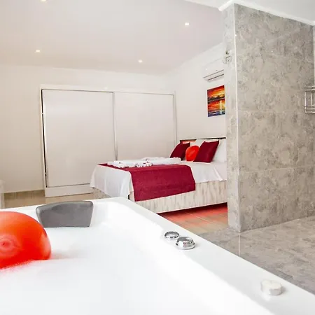 Villa Uzumlu Village 2 Bedroom 9863